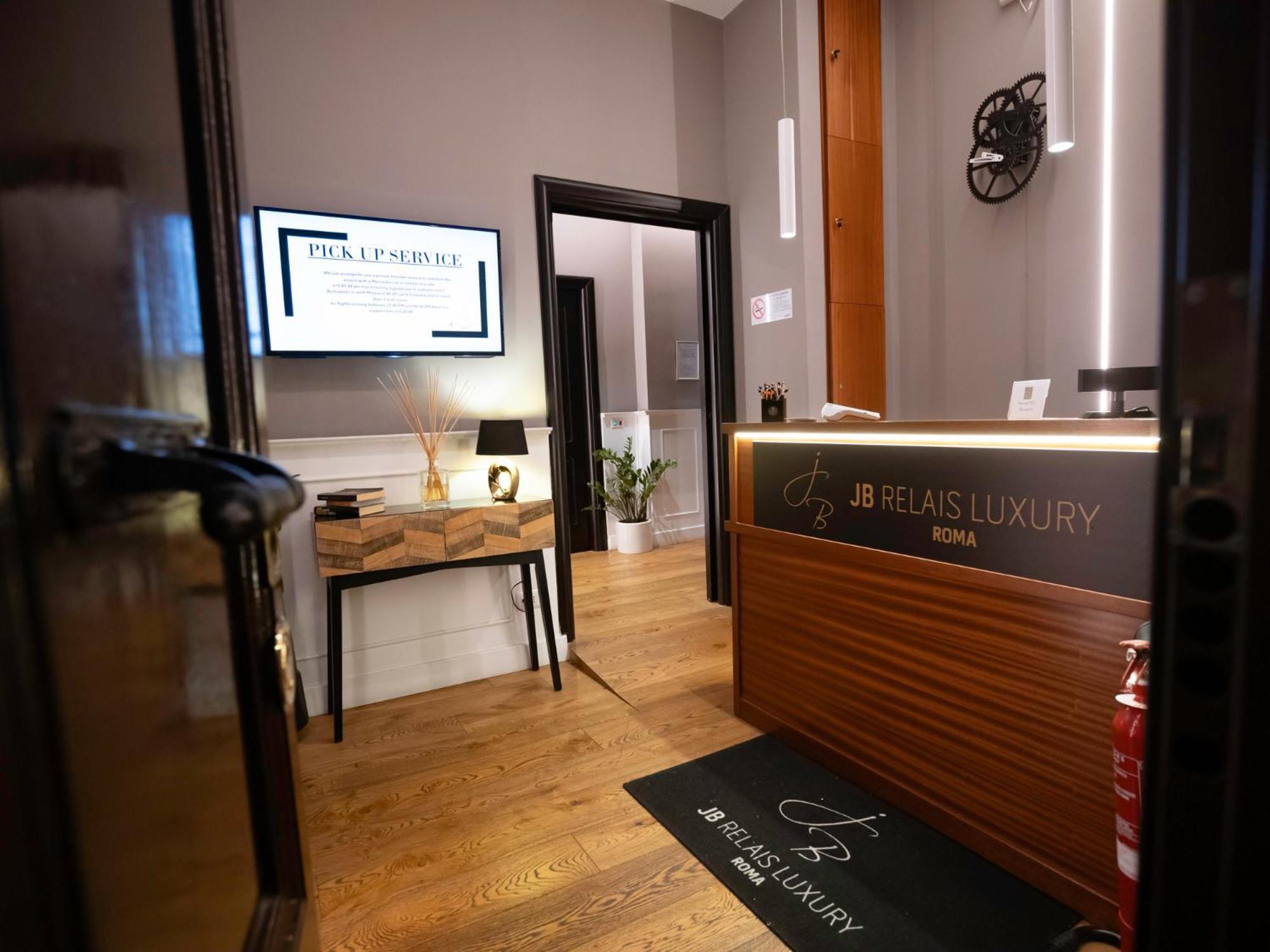 Bed and Breakfast Jb Relais Luxury Рим Экстерьер фото
